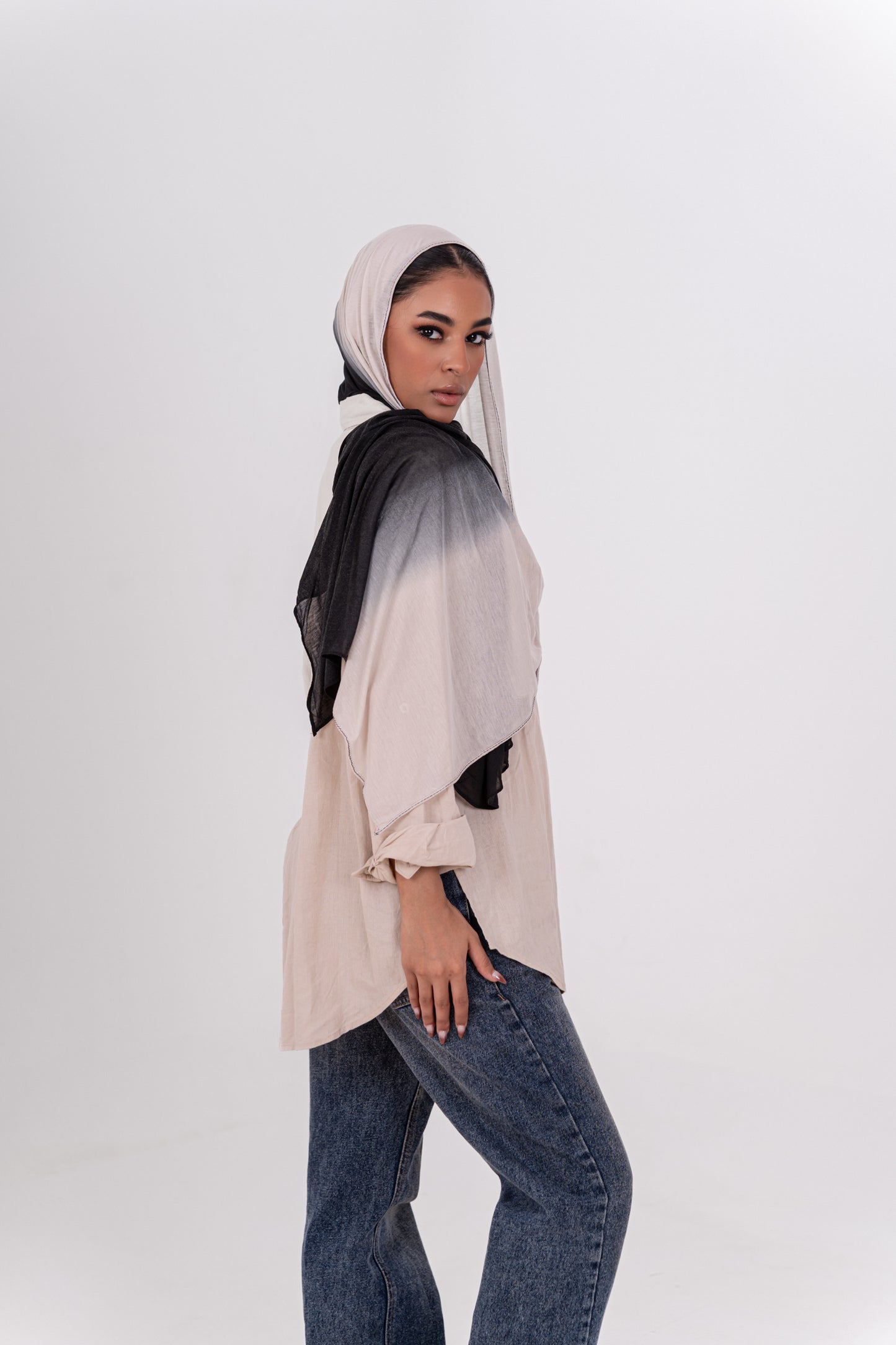 Ombré - Black x Light Beige